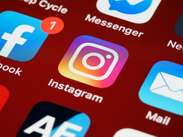 Empresas de seguridad y redes sociales