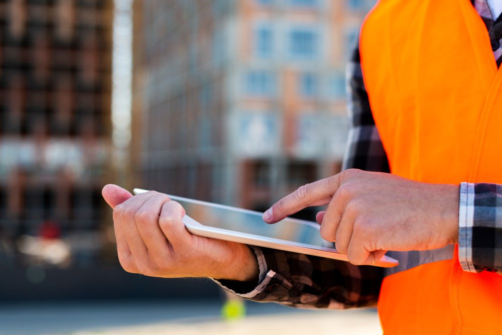 Auditorías externas e internas en salud y construcción